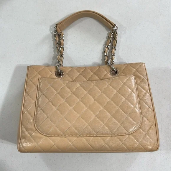 Chanel CC Quilted Shoulder Bag Caviar Beige Large Shopping Tote - Picture 5 of 16